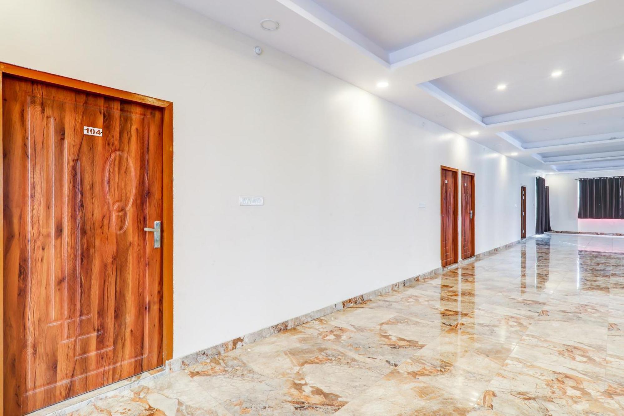 فندق Oyo Flagship Raghuvar Palace لاكناو المظهر الخارجي الصورة